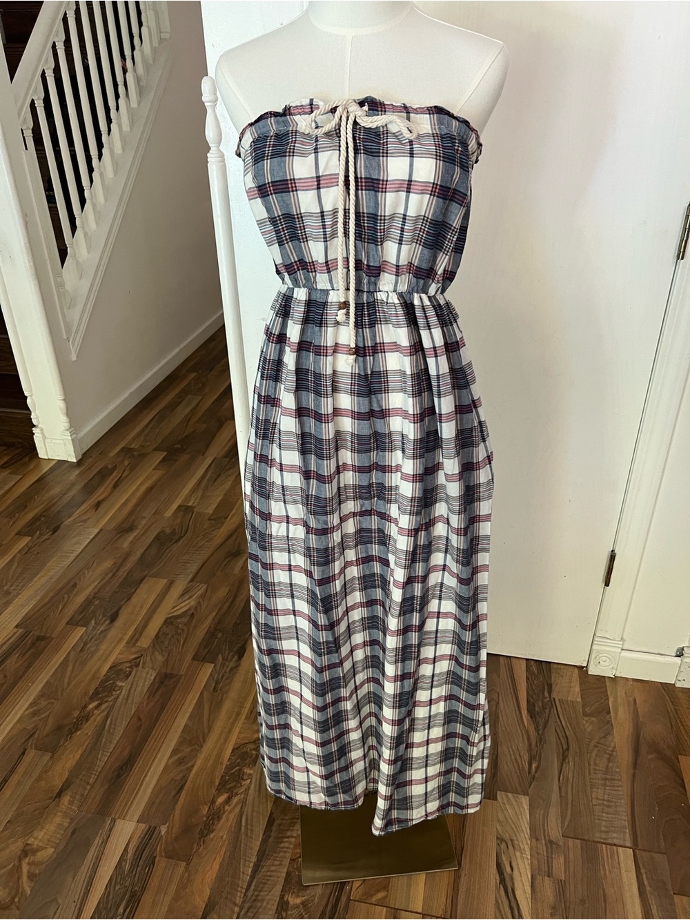 GAP Strapless Plaid Patchwork Maxi Dress in Navy, White & Maroon, M, EUC